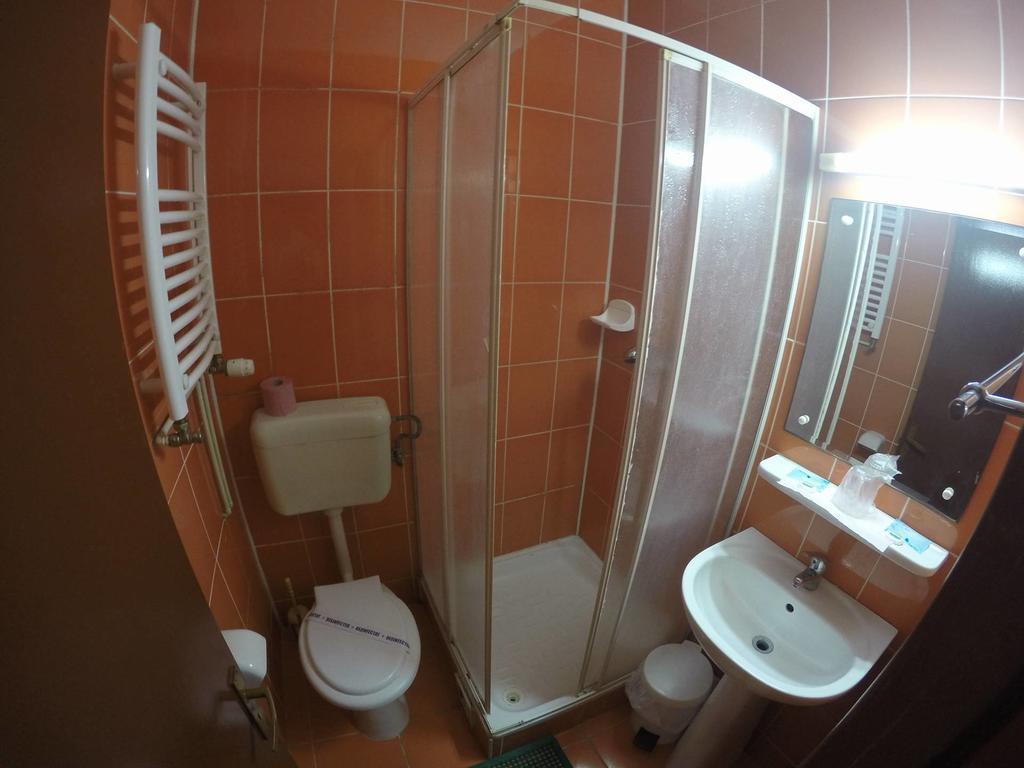 Hotel Turist Neptun Buitenkant foto