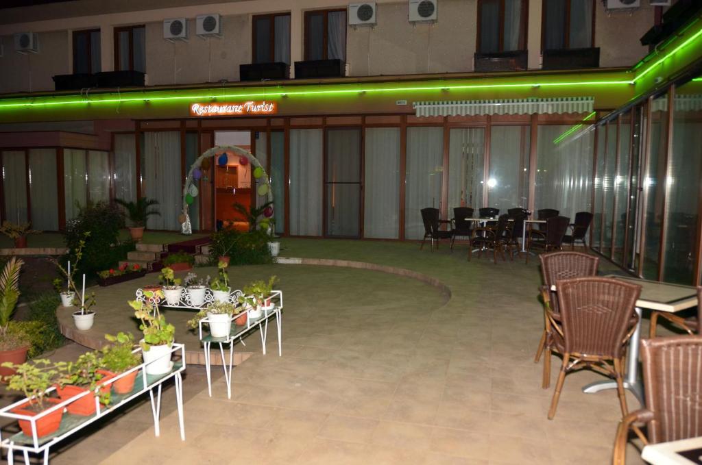 Hotel Turist Neptun Buitenkant foto