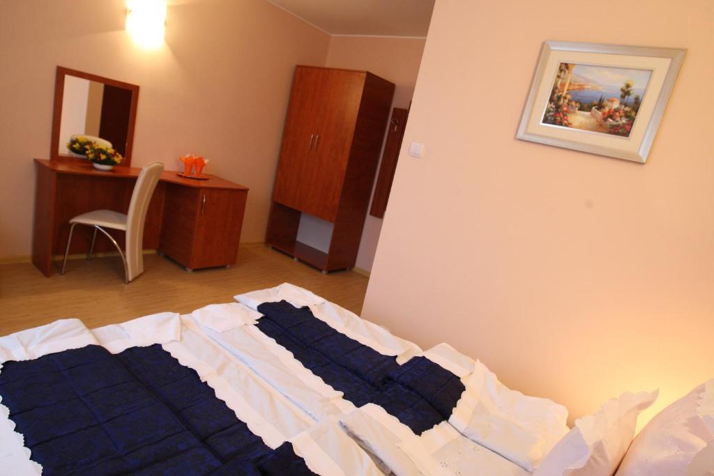 Hotel Turist Neptun Buitenkant foto